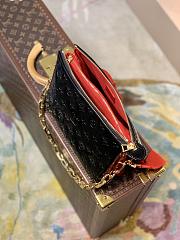Bagsaaa Louis Vuitton Coussin PM Black and Red Patent Leather - 26 x 20 x 12 cm - 3
