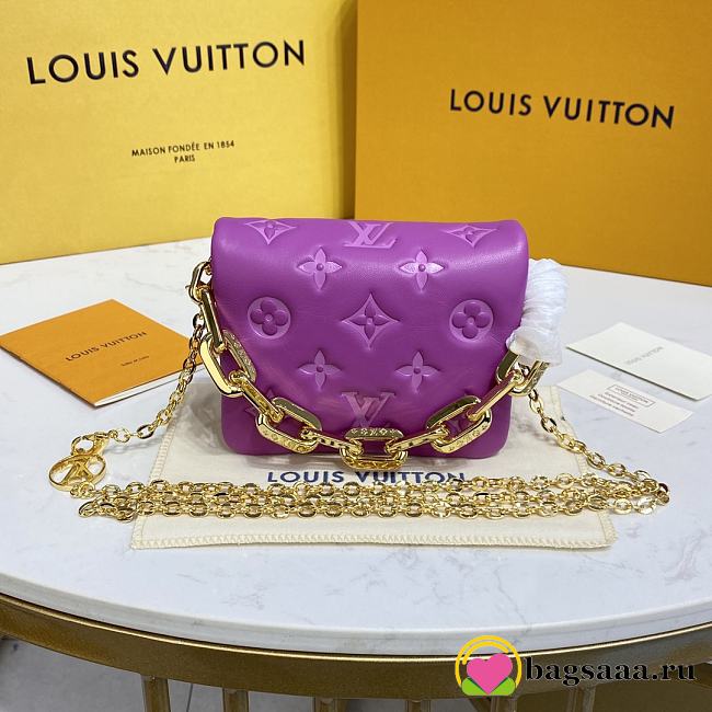 	 Bagsaaa Louis Vuitton Belt Bag Coussin Pink - 13 x 11 x 6 cm - 1