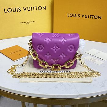 	 Bagsaaa Louis Vuitton Belt Bag Coussin Pink - 13 x 11 x 6 cm