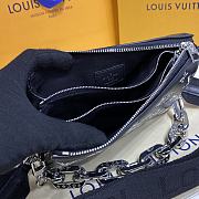 Bagsaaa Louis Vuitton Coussin BB Black - 20 x 16 x 7 cm - 3