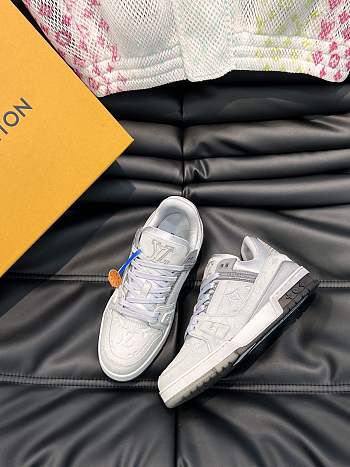 Bagsaaa Louis Vuitton Trainer Sneaker Grey Monogram-embossed grained calf leather
