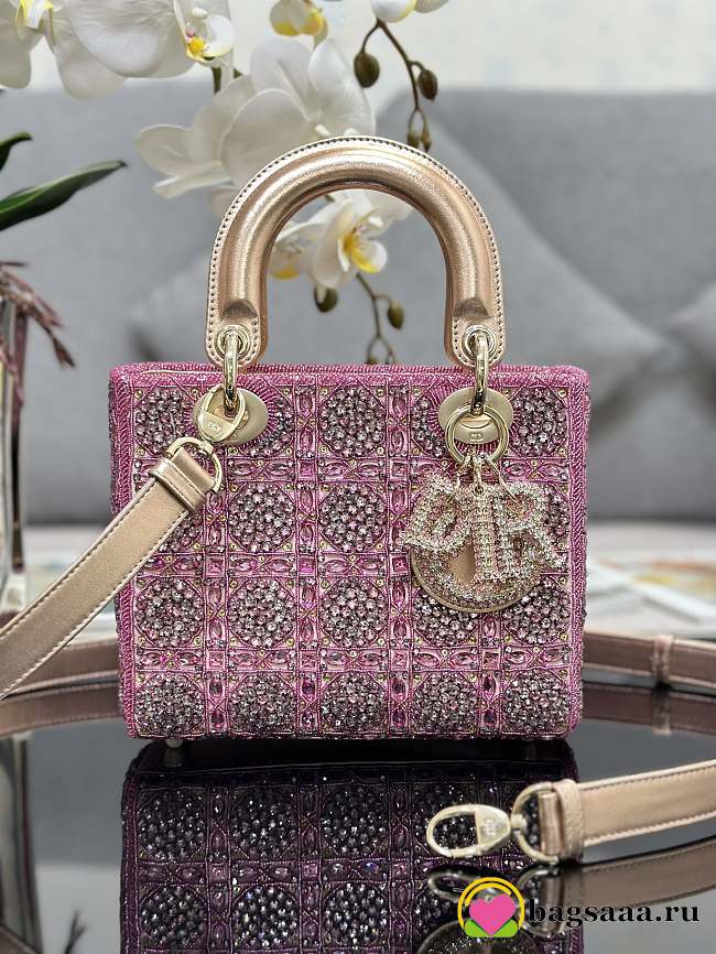 	 Bagsaaa Dior Lady Small Metallic Calfskin and Satin with Rose Des Vents Resin Pearl Embroidery - 20 x 17 x 8 cm - 1