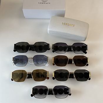 Bagsaaa Versace Sunglasses 