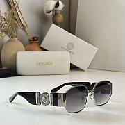 Bagsaaa Versace Sunglasses  - 5
