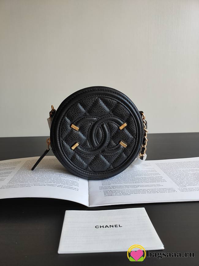	 Bagsaaa Chanel Around CC Filigree Black - 12cm - 1