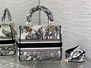 	 Bagsaaa Lady Dior White Toile de Jouy Embroidery - 24cm - 5