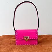 	 Bagsaaa Valentino Garavani Rockstud Shoulder Pink Bag - 18.5x12x8cm - 1