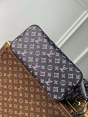 	 Bagsaaa Louis Vuitton Neverfull MM Fall For You Black - 31x28x14cm - 2