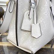 Bagsaaa Louis Vuitton Muria Mahina Gray Bag - 25 x 25 x 20 cm - 4