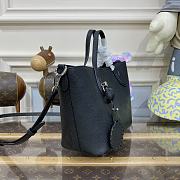 	 Bagsaaa Louis Vuitton Blossom PM Tote Black Bag - 20 x 20 x 12.5 cm - 5