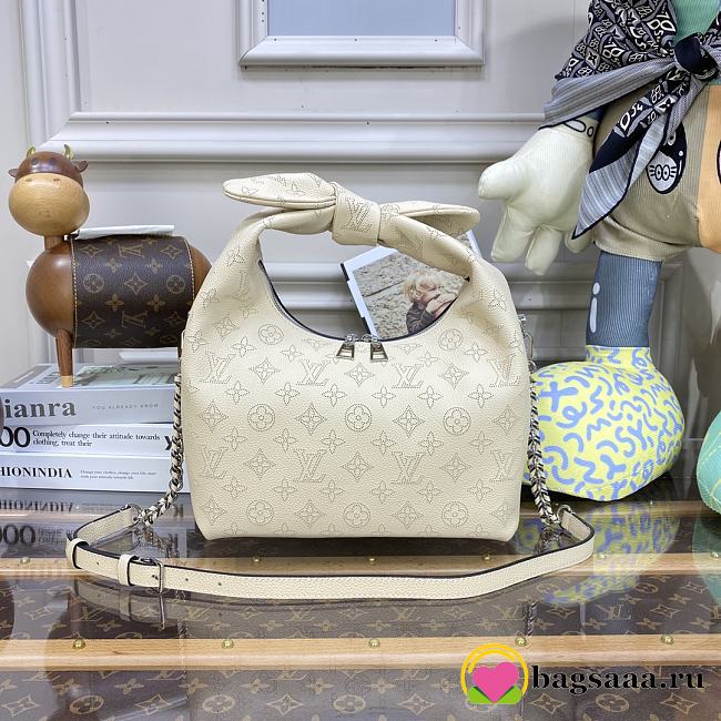 LV WHY KNOT PM BAG CREAM M20701 - 1