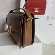 	 Bagsaaa Celine Classique Triomphe In shiny Calfskin Leather Brown - 25 X 18 X 7.5 cm - 6