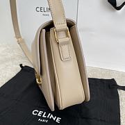 Bagsaaa Celine Classique Triomphe In shiny Calfskin Leather Beige - 22.5 X 16.5 X 7.5 cm - 5