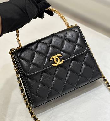 	 Bagsaaa Chanel Small Lambskin Flap Black Bag - 11.5x14.5x5.5cm