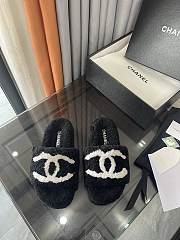 Bagsaaa Chanel Fur Leather Black Slides - 6