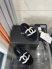 Bagsaaa Chanel Fur Leather Black Slides - 5