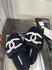 Bagsaaa Chanel Fur Leather Black Slides - 2