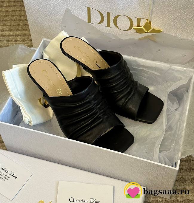 	 Bagsaaa Dior Black Sandals - 1