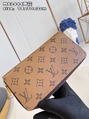 Bagsaaa Louis Vuitton Monogram Zippy Wallet - 19cm - 5