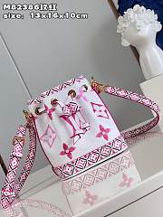 	 Bagsaaa Louis Vuitton By The Pool Bucket Pink Bag - 16x13x10cm - 4