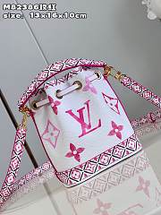 	 Bagsaaa Louis Vuitton By The Pool Bucket Pink Bag - 16x13x10cm - 3