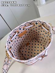	 Bagsaaa Louis Vuitton By The Pool Bucket Beige Bag - 16x13x10cm - 2