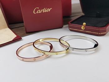 Bagsaaa Cartier Love Bracelet 