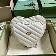 Bagsaaa Gucci Interlocking G mini white heart bag - 20x17.5x6.5cm - 1