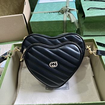 	 Bagsaaa Gucci Interlocking G mini Black heart bag - 20x17.5x6.5cm