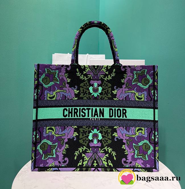 	 Bagsaaa Dior Large Book Tote Multicolor Dior Indian Purple Embroidery - 42 x 35 x 18.5 cm - 1