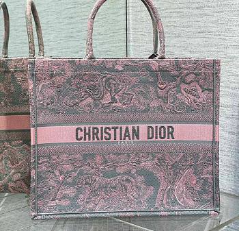 	 Bagsaaa Dior Book Tote Large Gray and Pink Toile de Jouy Reverse Beverly Hills Embroidery - 42 x 35 x 18.5 cm