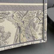 	 Bagsaaa Dior Book Tote Large Ecru and Gray Toile de Jouy Embroider - 42 x 35 x 18.5 cm - 3