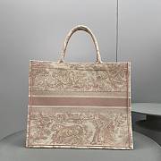 	 Bagsaaa Dior Book Tote Large Pink Toile de Jouy Embroider - 42 x 35 x 18.5 cm - 5