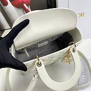 	 Bagsaaa Dior Lady Medium White Bag 24cm - 5