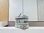 Bagsaaa Dior Vanity Ecru and Gray Toile de Jouy Embroider - 23.5×14×18.5cm - 4