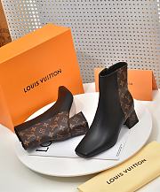 	 Bagsaaa Louis Vuitton Black Monogram Ankle Boot - 4