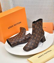 	 Bagsaaa Louis Vuitton Monogram Ankle Boot - 6