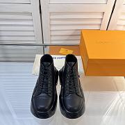 Bagsaaa Louis Vuitton ALl Black Sneakers  - 4