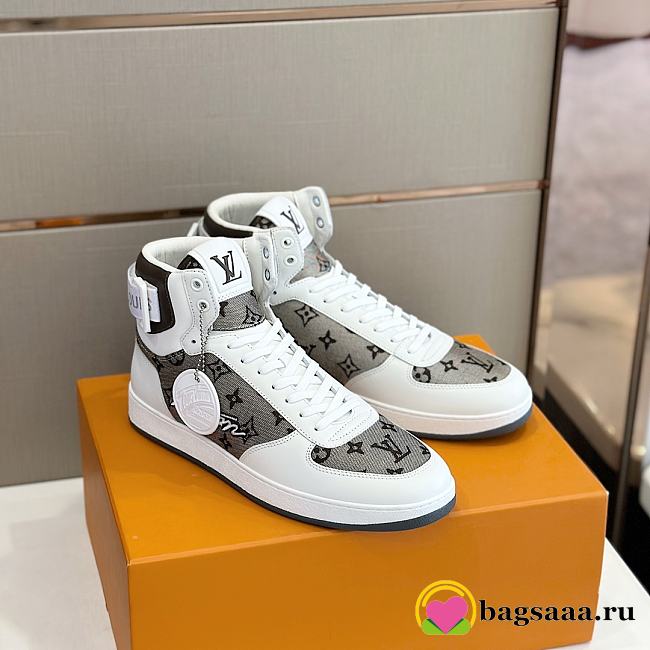 Bagsaaa Louis Vuitton High Top Grey Sneakers - 1