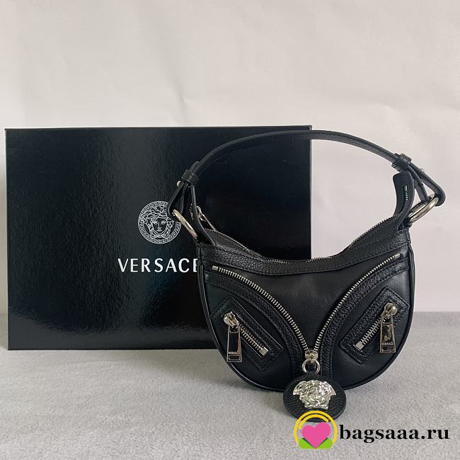 Bagsaaa Versace Medusa Repeat Leather Shoulder Bag - 20 x 4 x 13cm  - 1