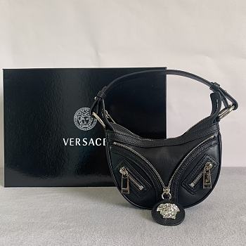 Bagsaaa Versace Medusa Repeat Leather Shoulder Bag - 20 x 4 x 13cm 