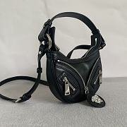 Bagsaaa Versace Medusa Repeat Leather Shoulder Bag - 20 x 4 x 13cm  - 3