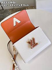 Bagsaaa Louis Vuitton Twist MM Epi Bag White Quartz - 23 x 17 x 9.5 cm - 3