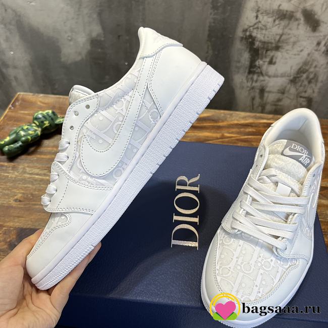 Bagsaaa Dior x Nike LOW-TOP SNEAKER White - 1