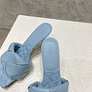 	 Bagsaaa Bottega Veneta The Rubber Lido Sandals Blue - 5
