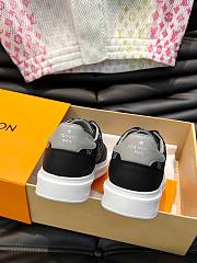 Bagsaaa Louis Vuitton Beverly Hillls Sneaker 1ABMDA  - 6