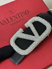 	 Bagsaaa Valentino Garavani Crystal VLogo Signature Black 4cm - 3