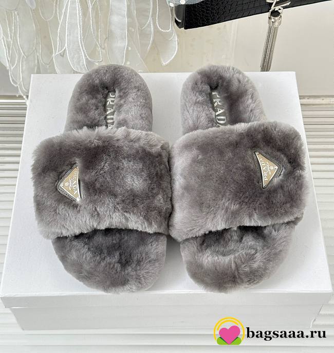 Bagsaaa Prada Fur Leather Grey Slides  - 1