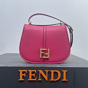	 Bagsaaa Fendi Cmon Pink leather bag - 25x20x7cm - 1