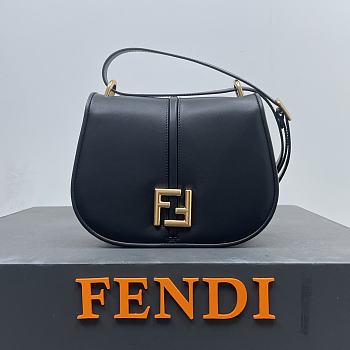 	 Bagsaaa Fendi Cmon Black leather bag - 25x20x7cm